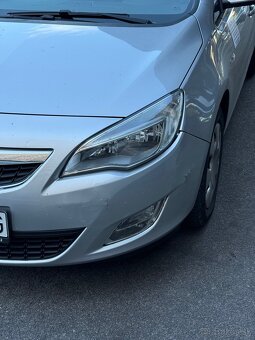 Opel astra j - 9