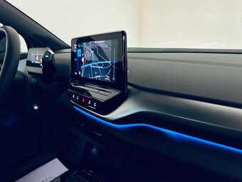 Volkswagen ID.4 Pro Performance 150 kW sivá 77KWh, DPH - 9