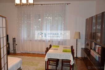 Na predaj 4-izbový rodinný dom Nové Zámky - 9