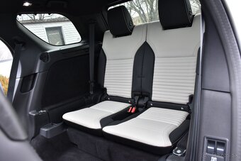 Land Rover Discovery D300 R_DYNAMIC HSE 7_MIESTNE SR 2021 - 9