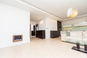 Predaj byty veľký 2 iz. Svätoplukova ul. Bratislava II-Nivy - 9