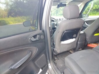 Predám Ford Galaxy 2.0 TDCi 103kw 7miestny - 9