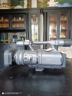 Sony - 9