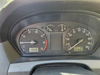Škoda Fabia 1.4 benzin rv 2001 - 9
