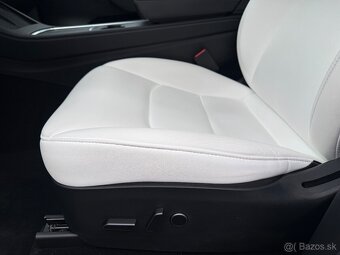 Tesla Model Y 2024 - 30.000 KM AWD LONG RANGE - 9