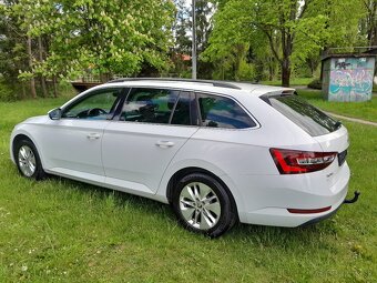 Škoda superb - 9