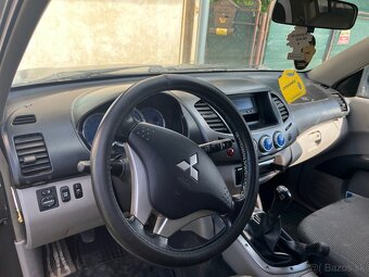 Mitsubishi L200 - 9