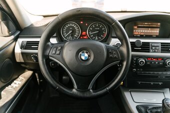 BMW Rad 3 335i xDrive E90 - 9
