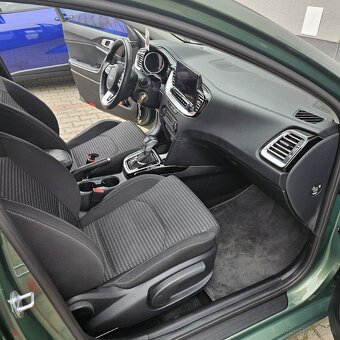 Kia ceed sw 8/2023 1.5-tgdi automat - 9