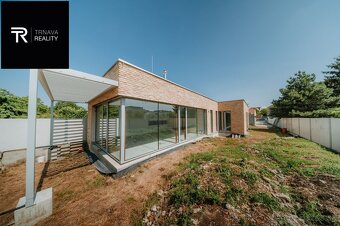 MODRANKA LUXUSNÁ NOVOSTAVBA RODINNÉHO DOMU V TICHEJ ČASTI - 9