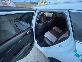 Koženné poťahy na mieru Kia Ceed CD - 9