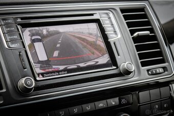 Volkswagen Multivan 2.0 TDI 150k Comfortline DSG - 9