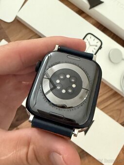 Apple Watch Series 7 45 mm Midnight blue / tmavo modrá - 9