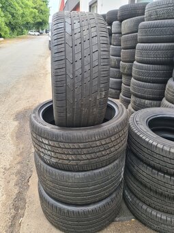 LETNE PNEU 285/35 R22 - 9