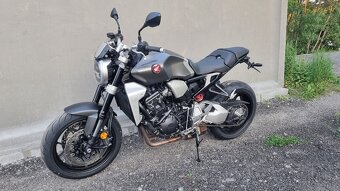 Honda CB 1000 R 2018 - 9