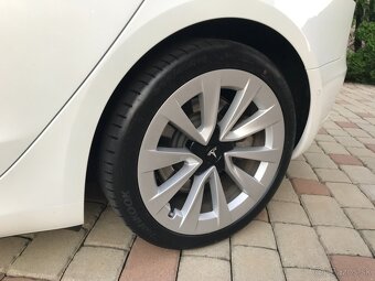 Predam TESLA 3 LONG RANGE 4x4 - 9