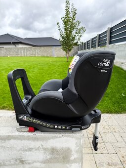 Autosedačka Britax Römer Dualfix M i-Size čierna - 9