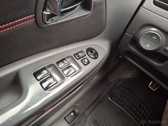 Predam Kia Rio 1.4 benzín 71kw rok 8/2009 - 9