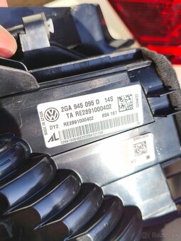 Predám zadné svetlá na vw T-Roc - 9