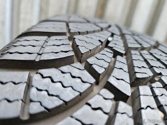 Originálna zimná sada Toyota - 5x100 r15 + GY 185/65 r15 - 9