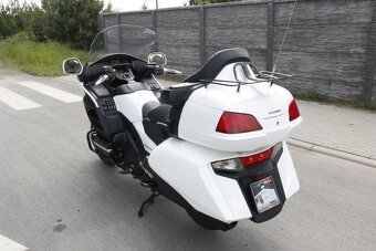 Honda Goldwing GL1800 - 9