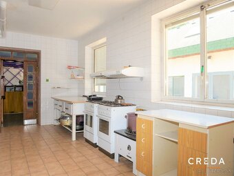 CREDA | predaj komerčný objekt, Nitra, Novozámocká - 9