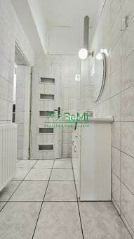 INVESTIČNÁ BUDOVA PRI MAĎARSKÝCH HRANICIACH - NA PREDAJ - 9