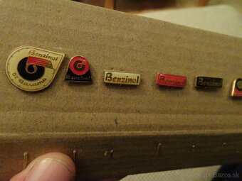 Predám rôzne odznaky, aj Brigáda socialistickej práce. - 9