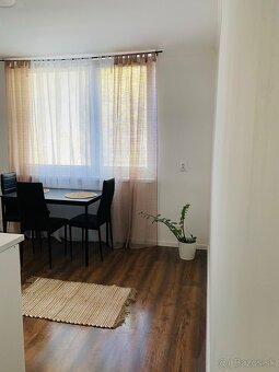 Na prenájom krásne rekonštruovaný 1 izbový byt v centre - 9