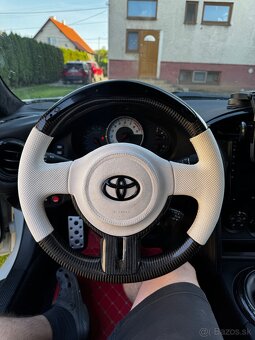 Toyotu GT86 (2013 | 147 kW | len 112 000km) - 9