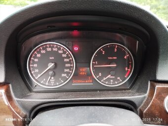 BMW320D FL - 9