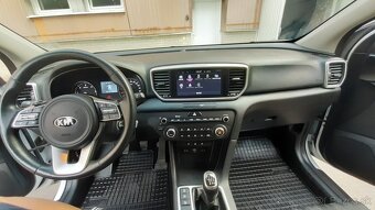 Kia sportage 1.6crdi 100kw AWD (4×4) - 9