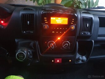 Citroën Jumper 2.2 96 kW - 9