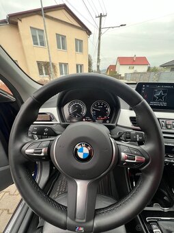 BMW X1 xDrive 20i A/T - 9