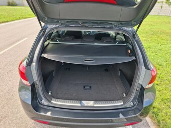 Hyundai i40 CW 1.7 CRDI AUTOMAT - 9