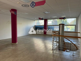 Reprezentatívny obchodno-administratívny priestor na prenájo - 9