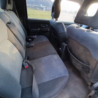 Mitsubishi L200 2,5 85kw TD, automat, uzávierka, hardtop - 9
