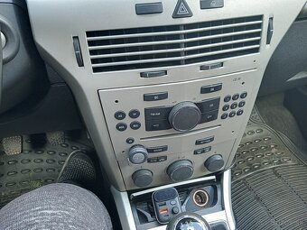 Predam Opel Astra Z17DTH. - 9