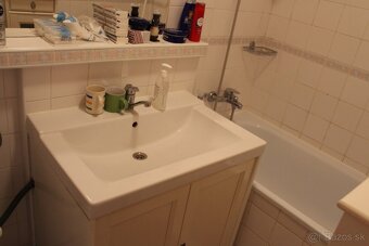 Na predaj 4 izb. byt na vo výbornej lokalite mesta Senec - 9