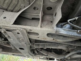 Predám Nissan Patrol - 9