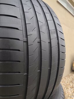 285/40R21 Bridgestone Alenza 001 - 9
