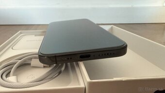 iPhone 15 Pro Max 256GB Black Titan - 9
