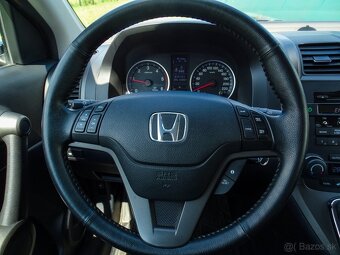 Honda CR-V 2.2 i-DTEC, 110kW, TOP STAV, GARÁŽOVANÉ - 9