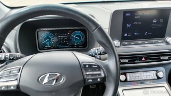 Hyundai Kona Electric 136 koni, 37 167 km,rok 2021, Top stav - 9