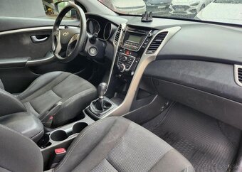 Hyundai i30 1.4-KLIMA - 9