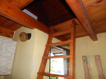 Na predaj poschodová chata s pozemkom - 385 m2 v Úľanoch nad - 9