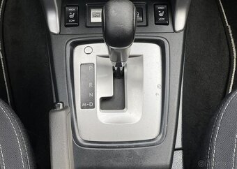 Subaru Forester 2.0i 110kw 4x4 AUTOMAT KAMERA benzín - 9