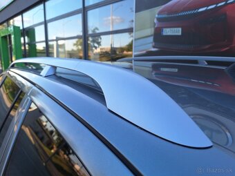 ŠKODA OCTAVIA FAMILY 2.0TDI CR  DSG + MODEL 2013 + XENON - 9