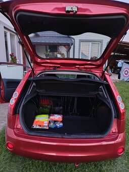 Predám Ford fiesta - 9