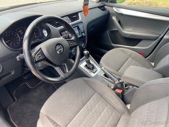 Škoda Octavia 3 2.0 TDI DSG - 9